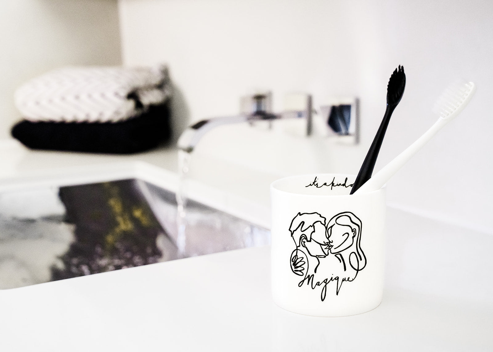 Candle - It’s A Kind Of Magique