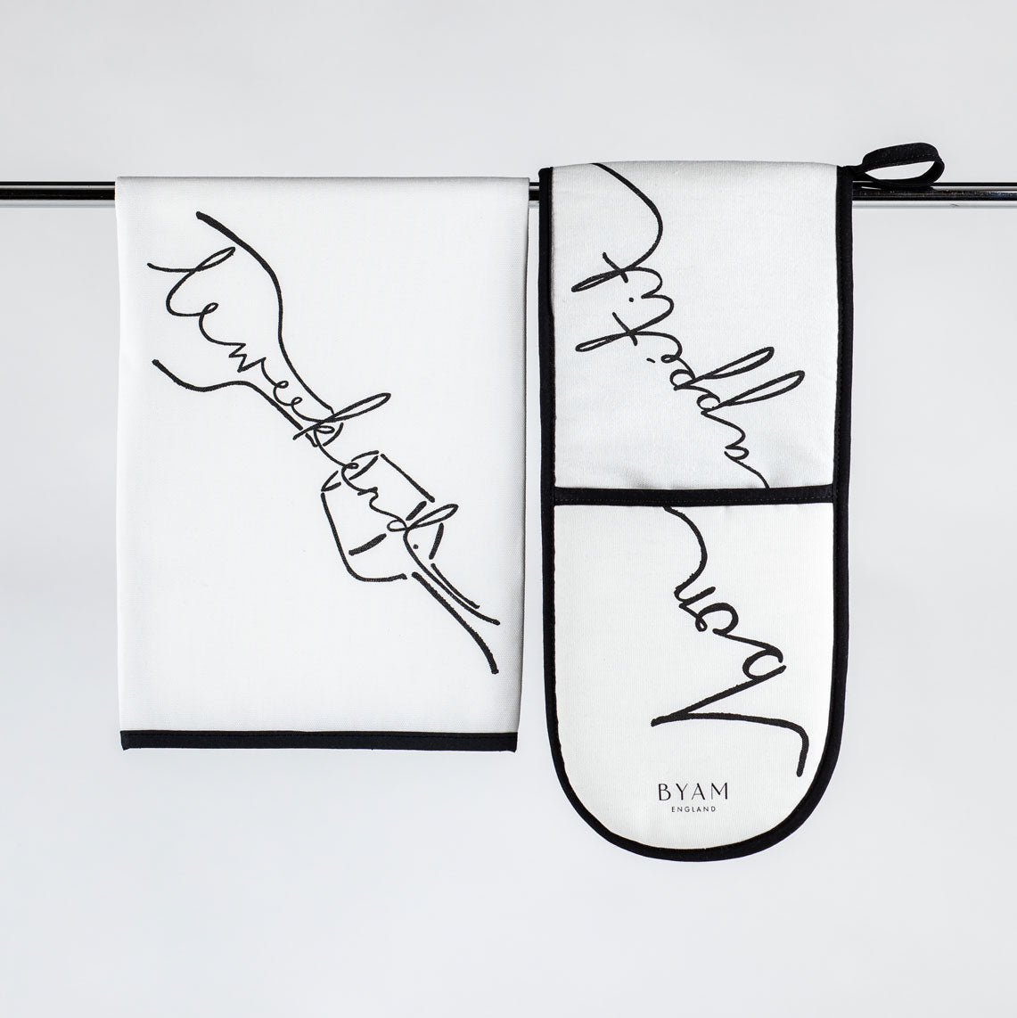 Tea Towel + Oven Glove – Set - BYAM England